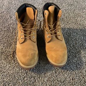 Timberlands tan 8 1/2men’s